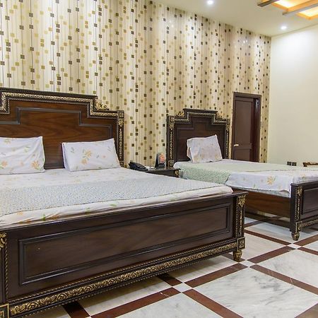 Patel Residency Guest House Karachi Buitenkant foto