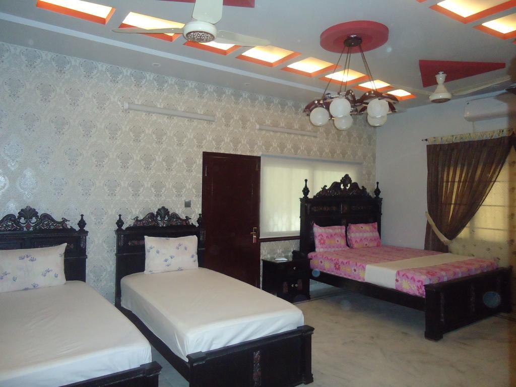 Patel Residency Guest House Karachi Buitenkant foto